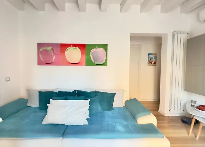 Merlo Holiday Room
